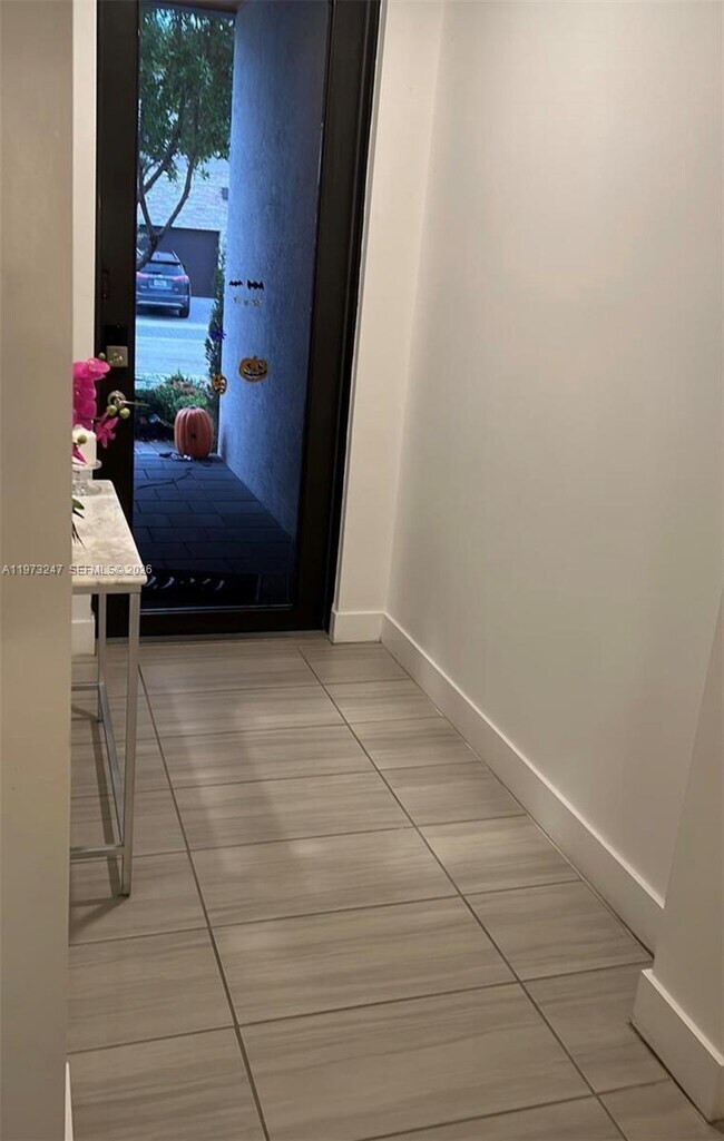 Foto del edificio - 10521 NW 81st Terrace