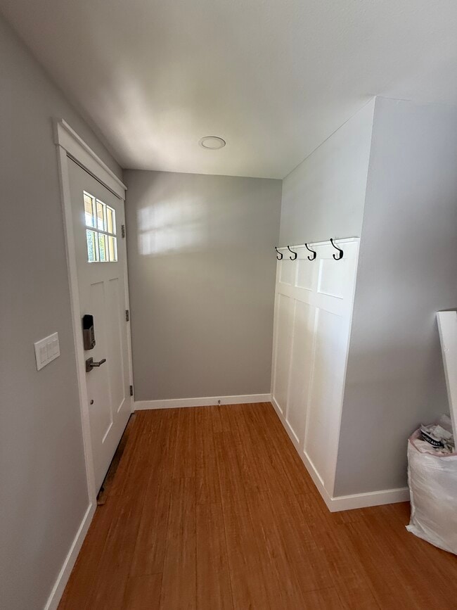 Foto del edificio - 21654 SW Columbia Dr