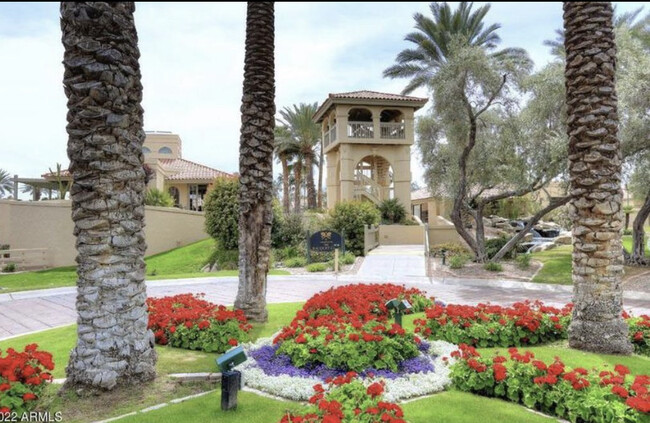 Foto del edificio - 9705 E Mountain View Rd