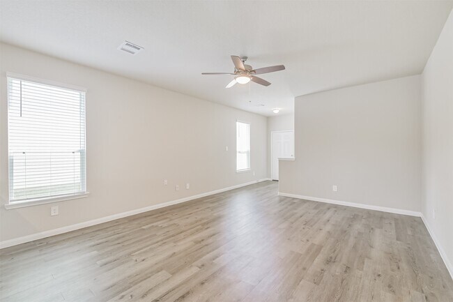 Building Photo - 2934 Lawrence Pk Ct