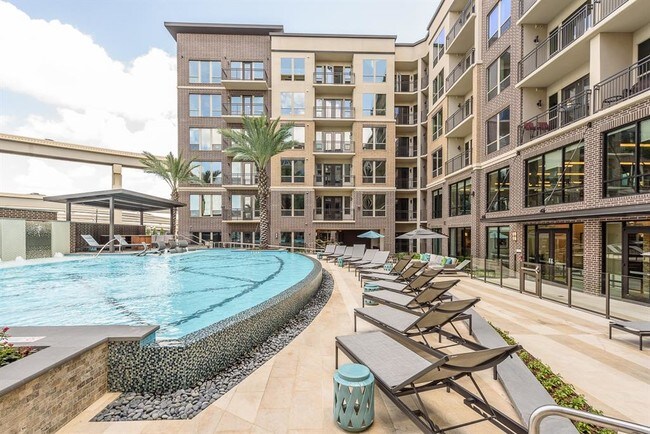 Town And Country Houston >> 905 Town And Country Blvd Unit A5m Houston Tx 77024 Condo For Town And Country Houston >> 905 Town And Country Blvd Unit A5m Houston Tx 77024 Condo For