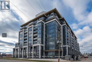 Building Photo - 405-405 Dundas St W