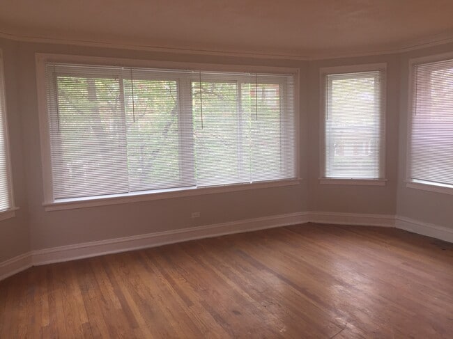 Living Room - 7841 S Bennett Ave