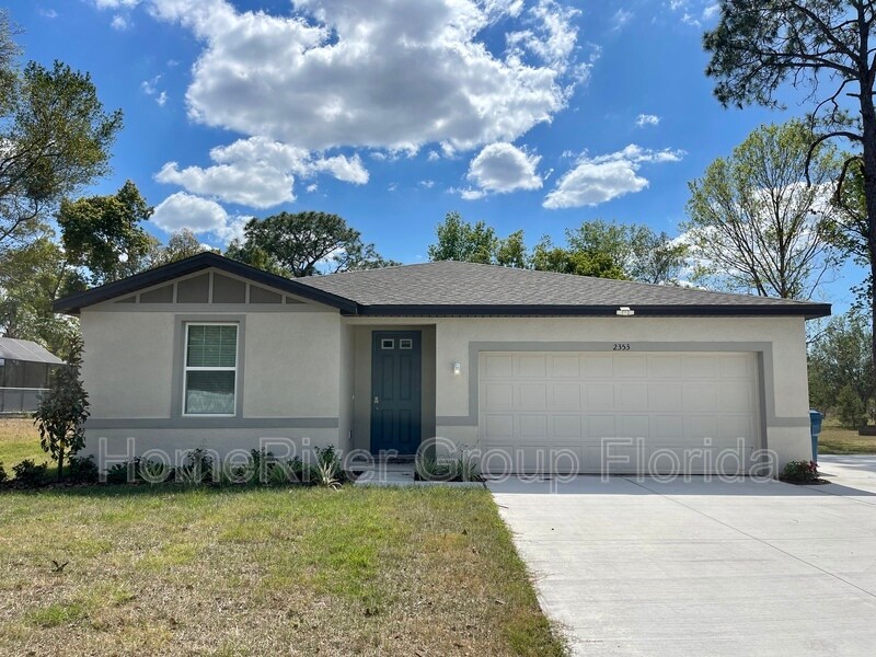 2353 Glenridge Dr, Spring Hill, FL 34609 House Rental in Spring Hill