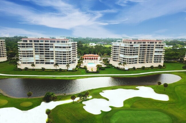 Building Photo - Luxury Seasonal or Annual Rental in the Prestigious Grand Bay Community – Longboat Key