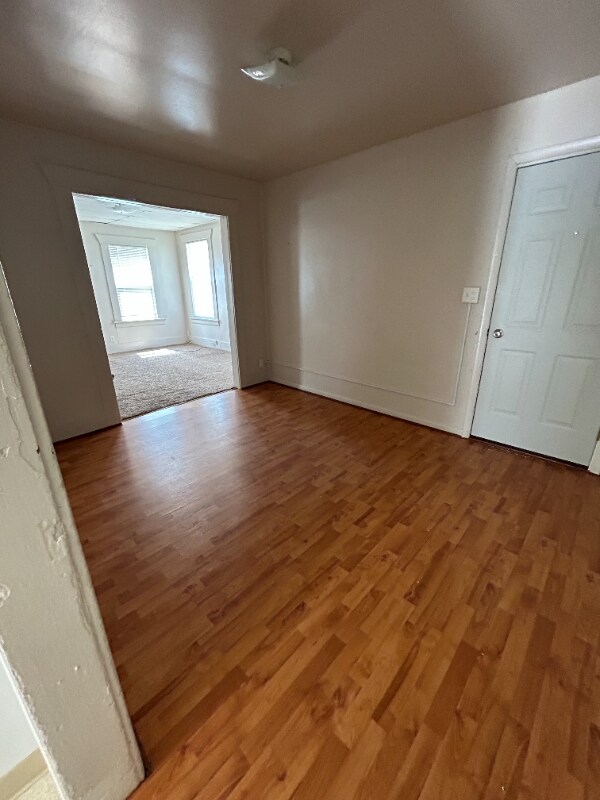 Building Photo - 715 9th St N