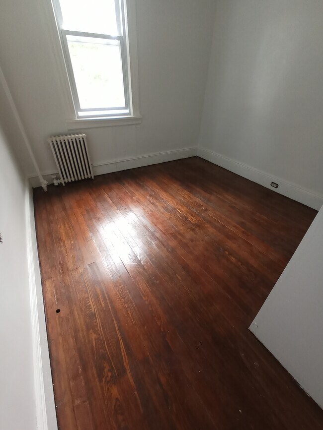 Bedroom 2 - 26 Caroline Ave