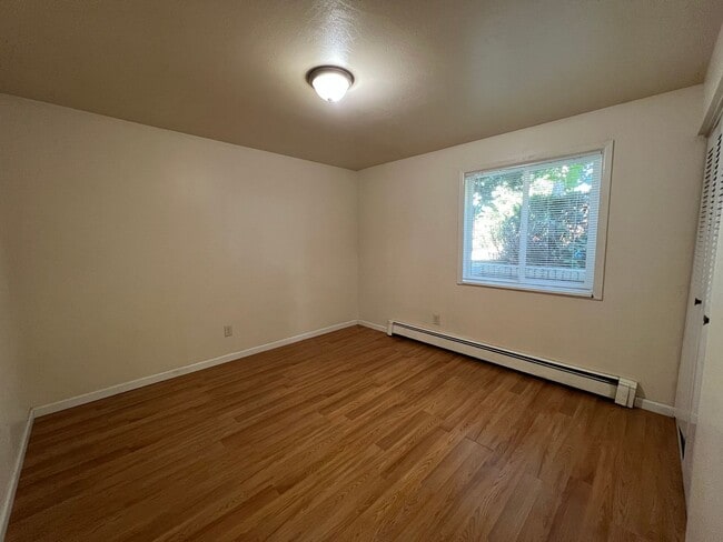 Building Photo - Mathews327 (KC-KS-RB)