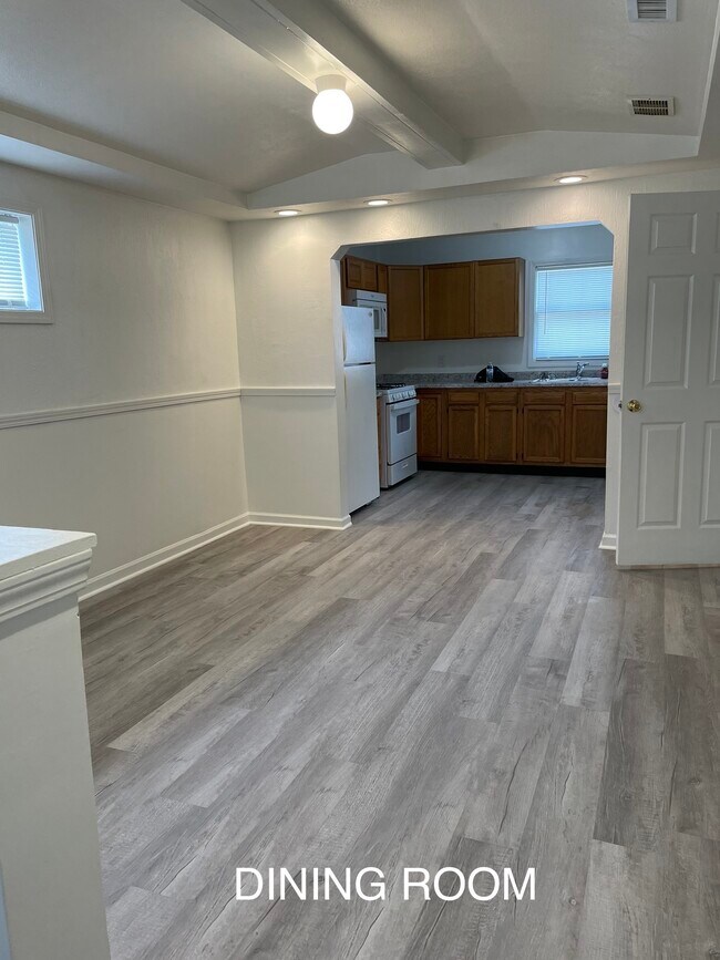 Foto del edificio - 1121 E 29th St