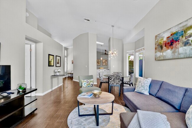 Building Photo - 8828 E Riviera Dr