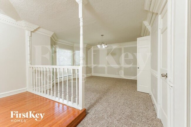 Foto del edificio - 8334 Burwood Park Dr
