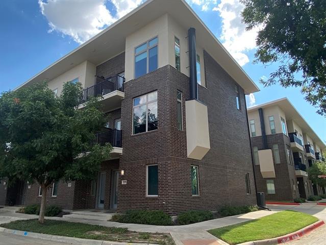 Primary Photo - 13229 Goodland St