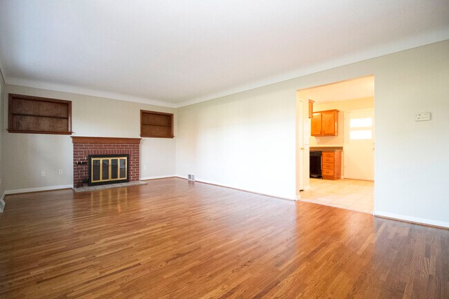 Foto del edificio - 8253 Erie St