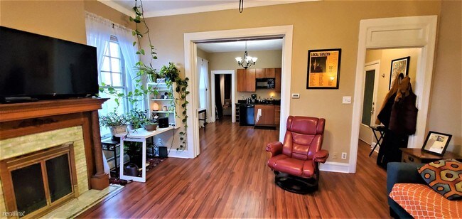 Building Photo - 1 br, 1 bath Condo - 1116 East 13th Avenue C4