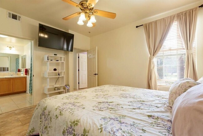 Foto del edificio - 610 Sunrise Dr