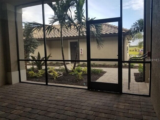 Foto del edificio - 5720 Palmer Cir