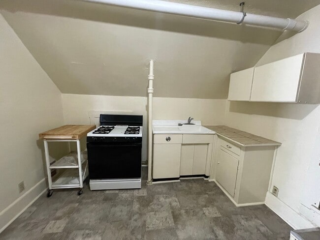 Building Photo - 1234-36 C St