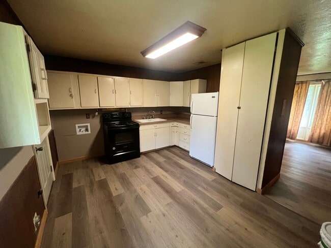 Foto del edificio - 1937 Edgewood St