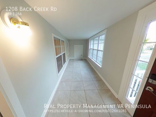 Building Photo - 1208 Back Creek Rd