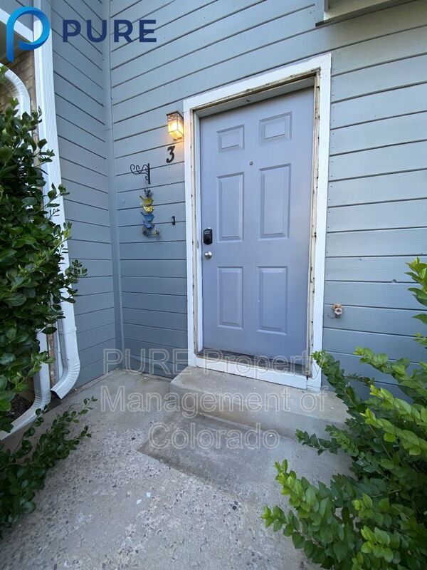 Foto del edificio - 8773 W Cornell Ave