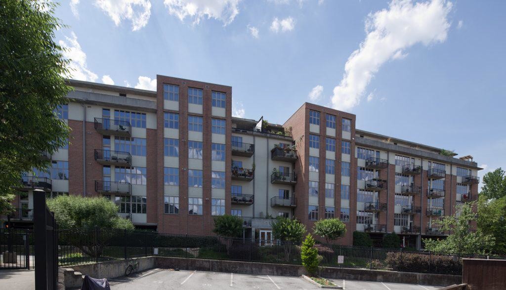 Building - 640 Glen Iris Dr NE