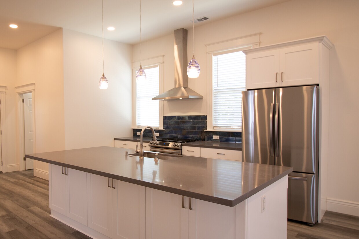 Foto principal - 64 N 12th St