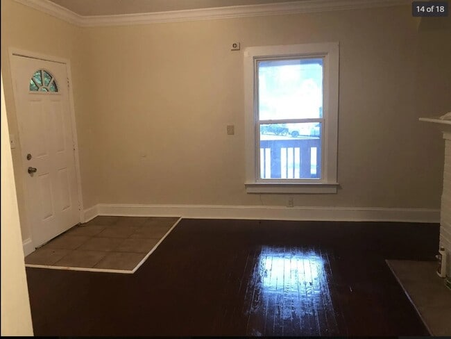 Foto del edificio - 2718 Harris St