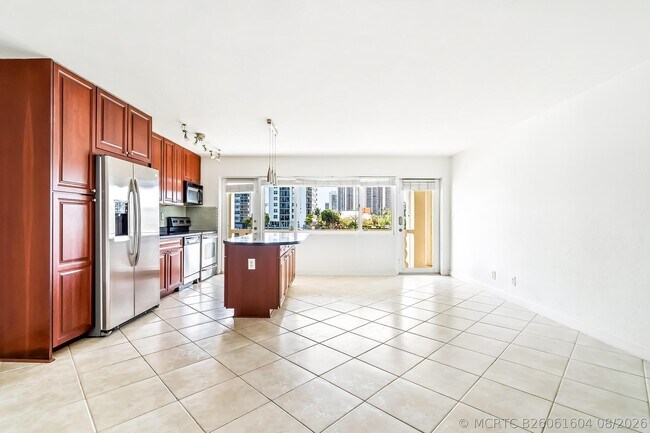 Foto del edificio - 2895 NE 32nd St