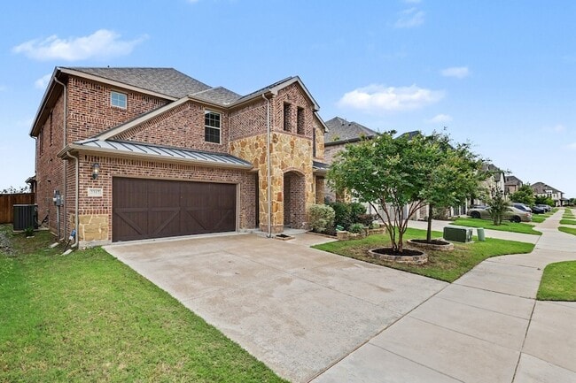 Photo - 2317 Willow Garden Drive House