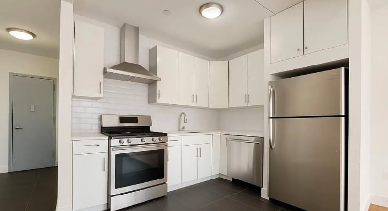 Building Photo - 90-02 Queens Blvd