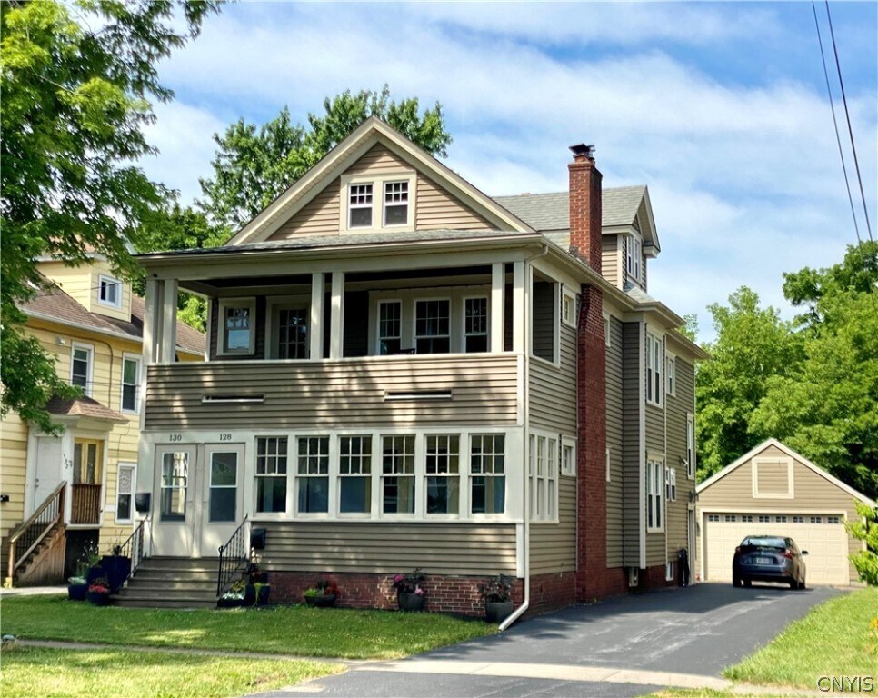 Primary Photo - 128 Mosley Dr