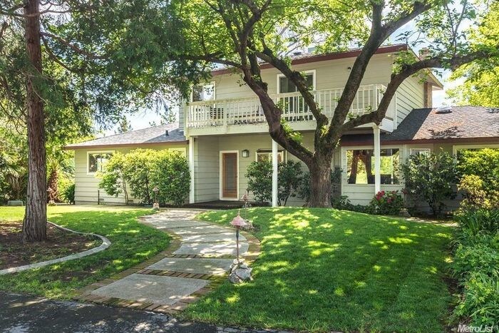 Foto principal - 2401 Rippey Rd