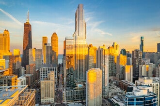 Building Photo - One Chicago