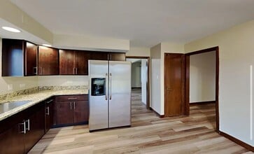 Building Photo - 7624 Cashew Dr