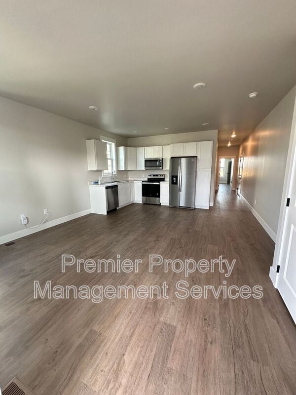 Building Photo - 6029 Elysian Rd