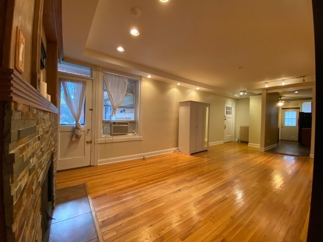 Building Photo - 2747 N Hampden Ct