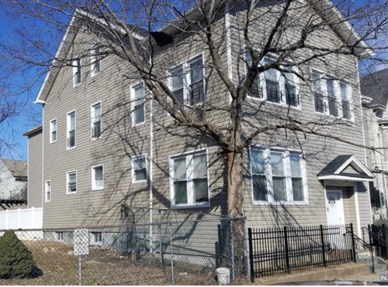 253 Hamilton Ave Unit 1, Paterson, NJ 07501 Room for Rent in Paterson