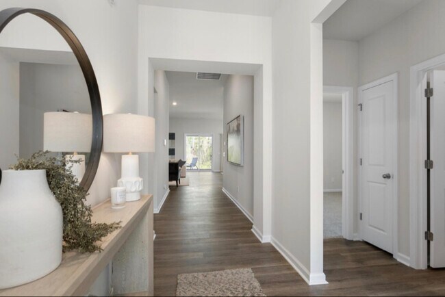 Building Photo - 5052 round head Dr