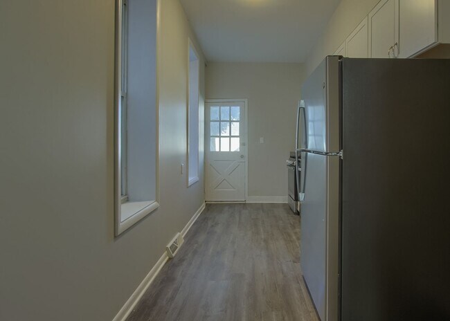 Foto del edificio - 3 Bedroom/ 2 Bath Townhome in Midtown