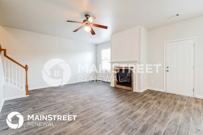 Foto del edificio - 8904 Crestview Cir