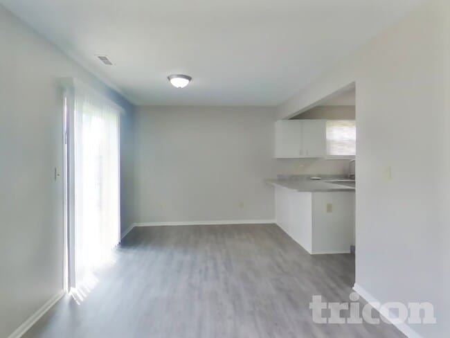 Building Photo - 6503 Townsend Way