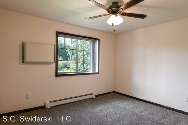 Interior Photo - SCS Marshfield