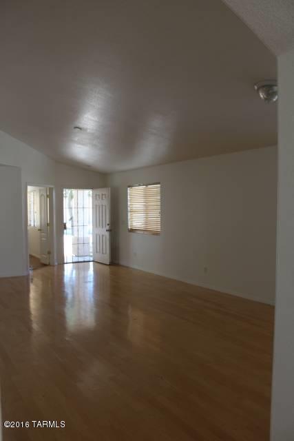 Foto del edificio - 2854 W Simplicity Dr
