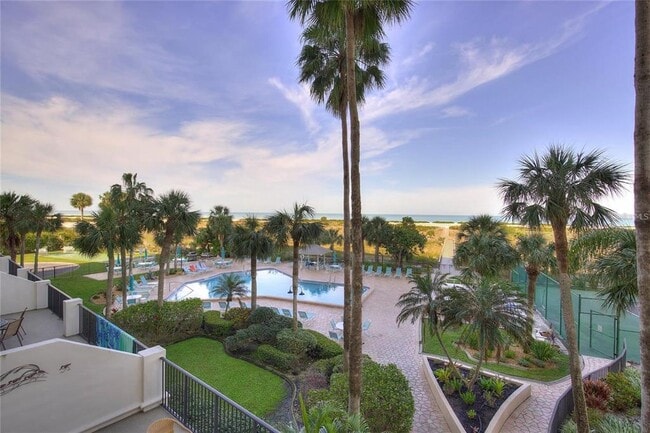 Foto del edificio - 1230 Gulf Blvd