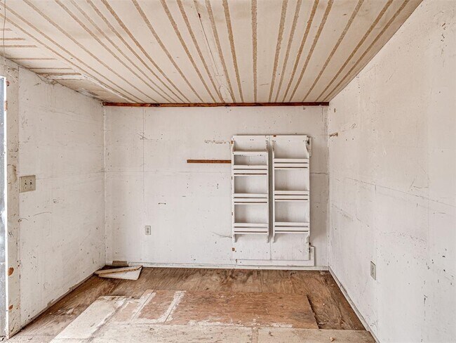 Foto del edificio - 305 Woodside Dr