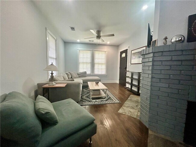 Foto del edificio - 551 Culberson St SW
