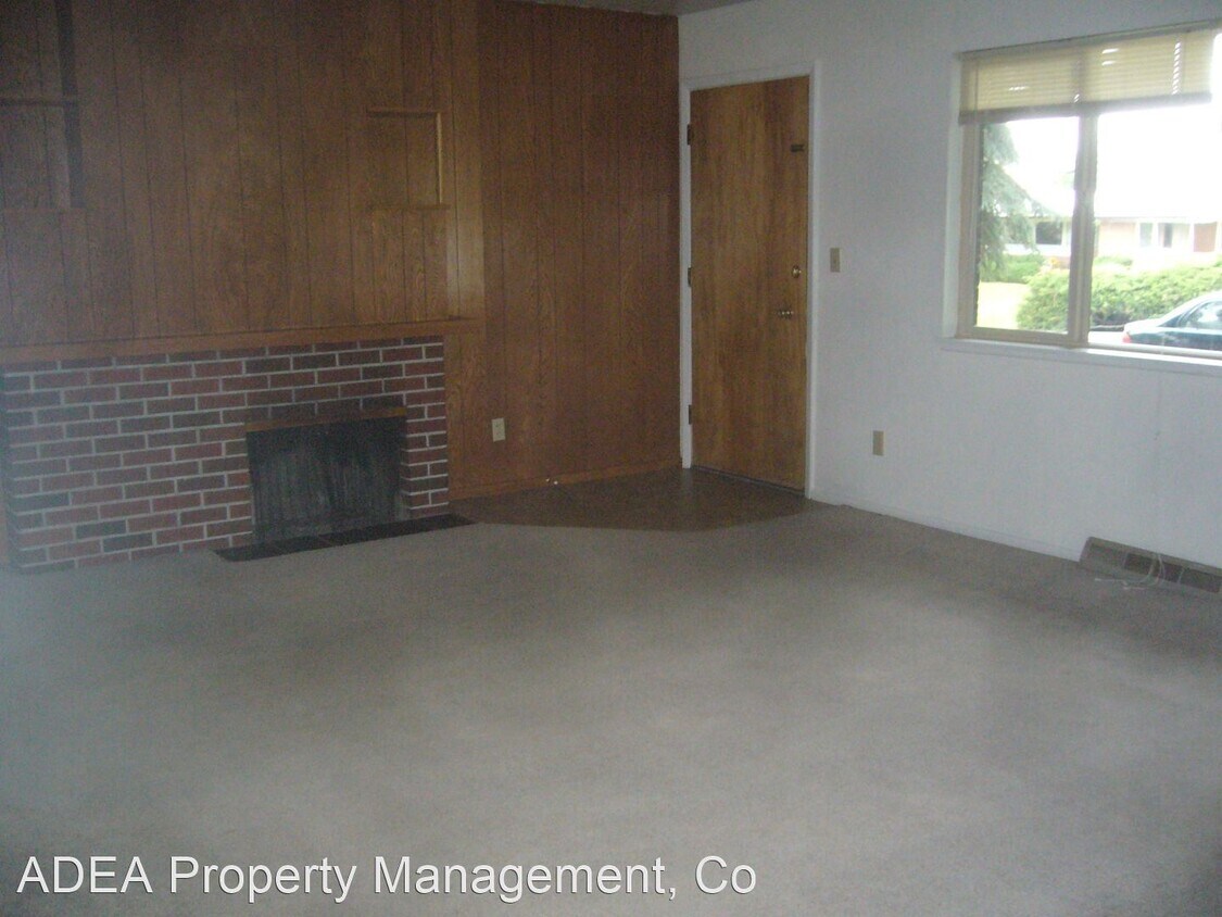 Foto del edificio - 105-105 Pattee Creek Dr