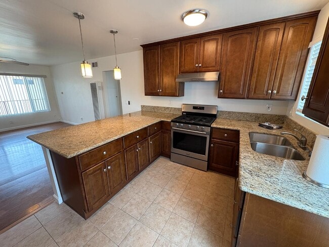Building Photo - 3838 Chamoune Ave