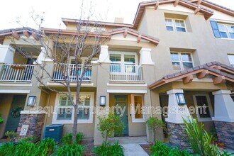 Building Photo - 4523 Via Del Sol