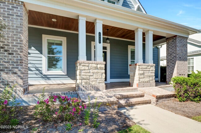 Building Photo - 2065 Shelmore Way